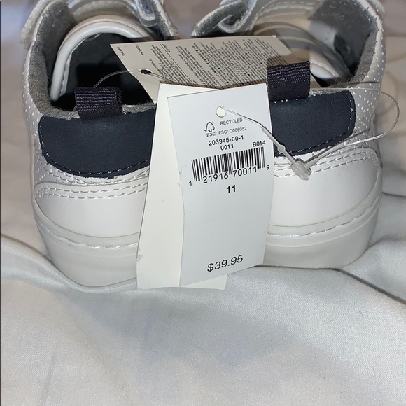 Gap shoes. Kids 11 - Picture 4 of 6